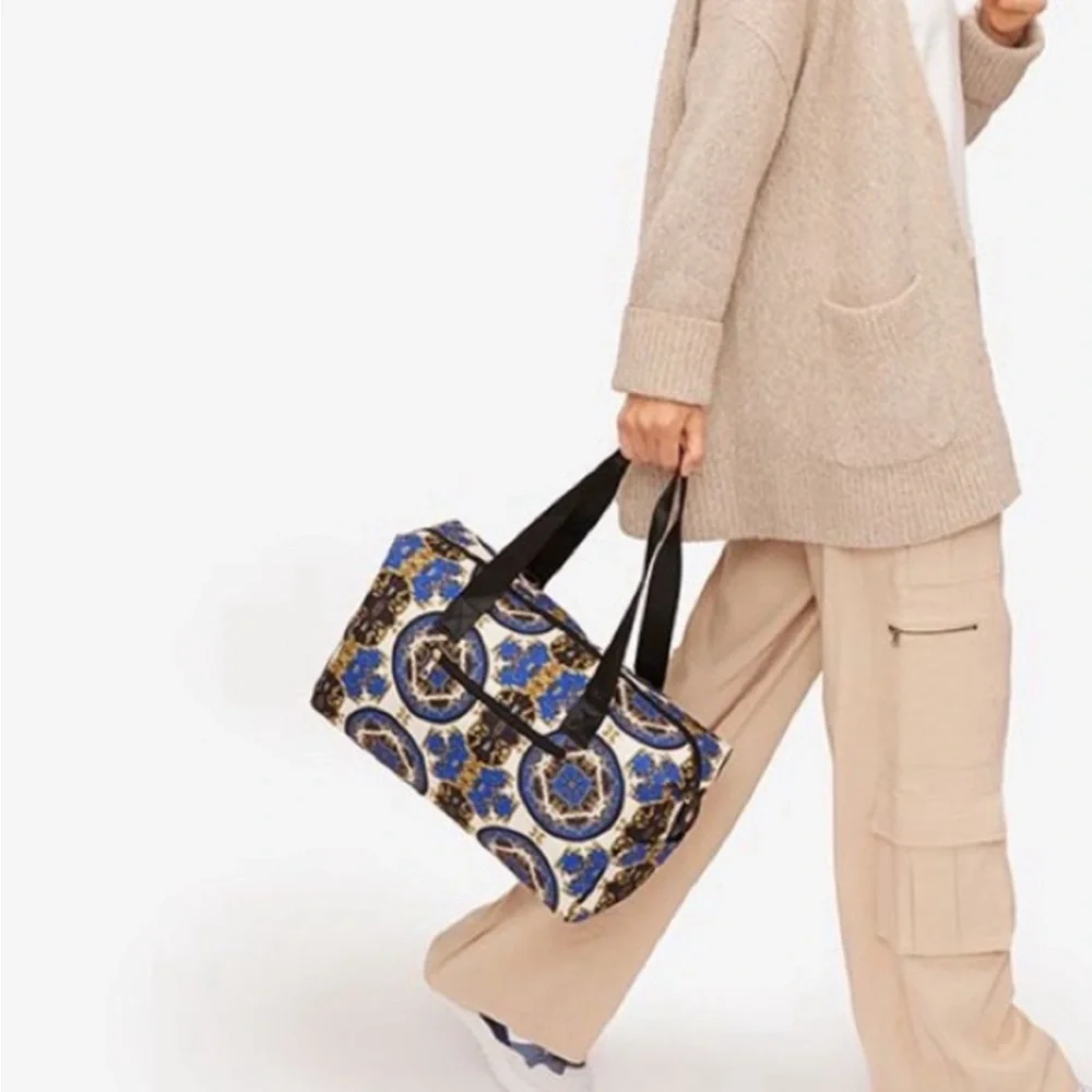 Alice + Olivia by Stacey Bendet Regal
Romance Duffel Bag NWT - Picture 2 of 8